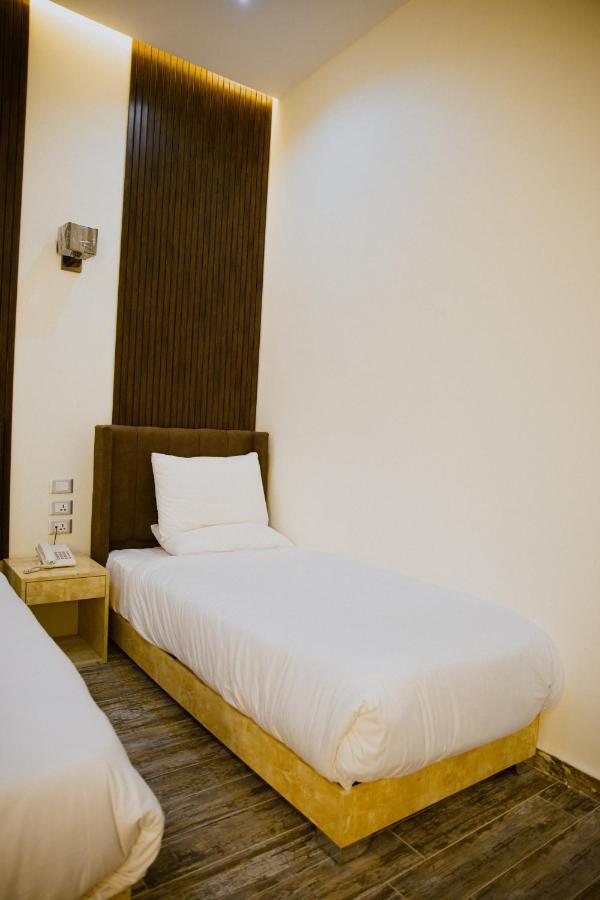 Tourist Palace Hotel 카이로 외부 사진